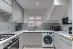 Photo 16- click for photo gallery